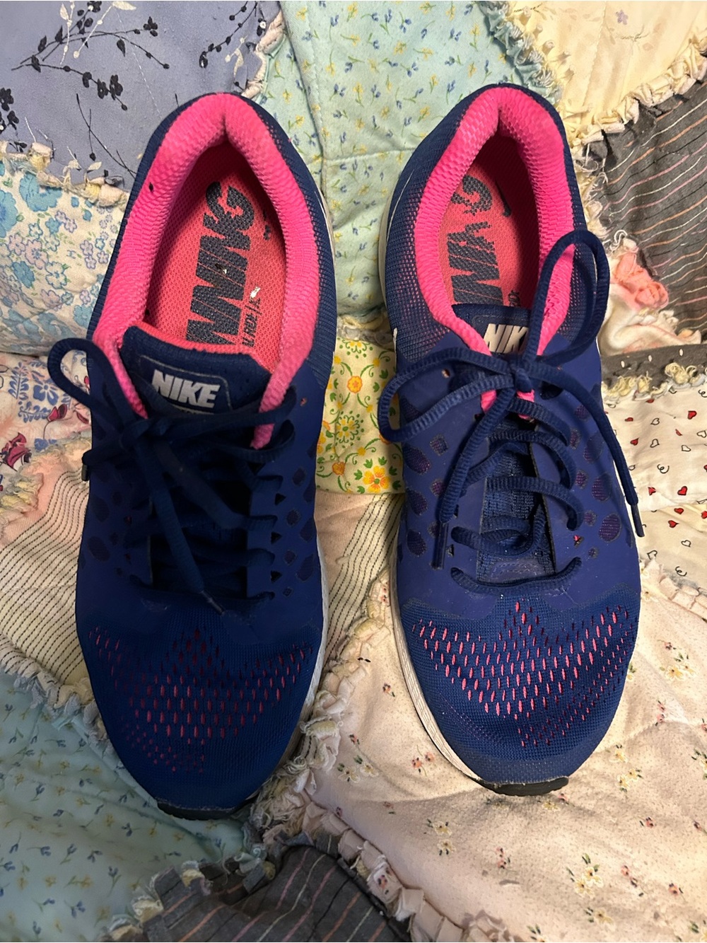 Nike Zoom Pegasus 31 Women’s Blue & Pink Running Shoes, Size 10.5